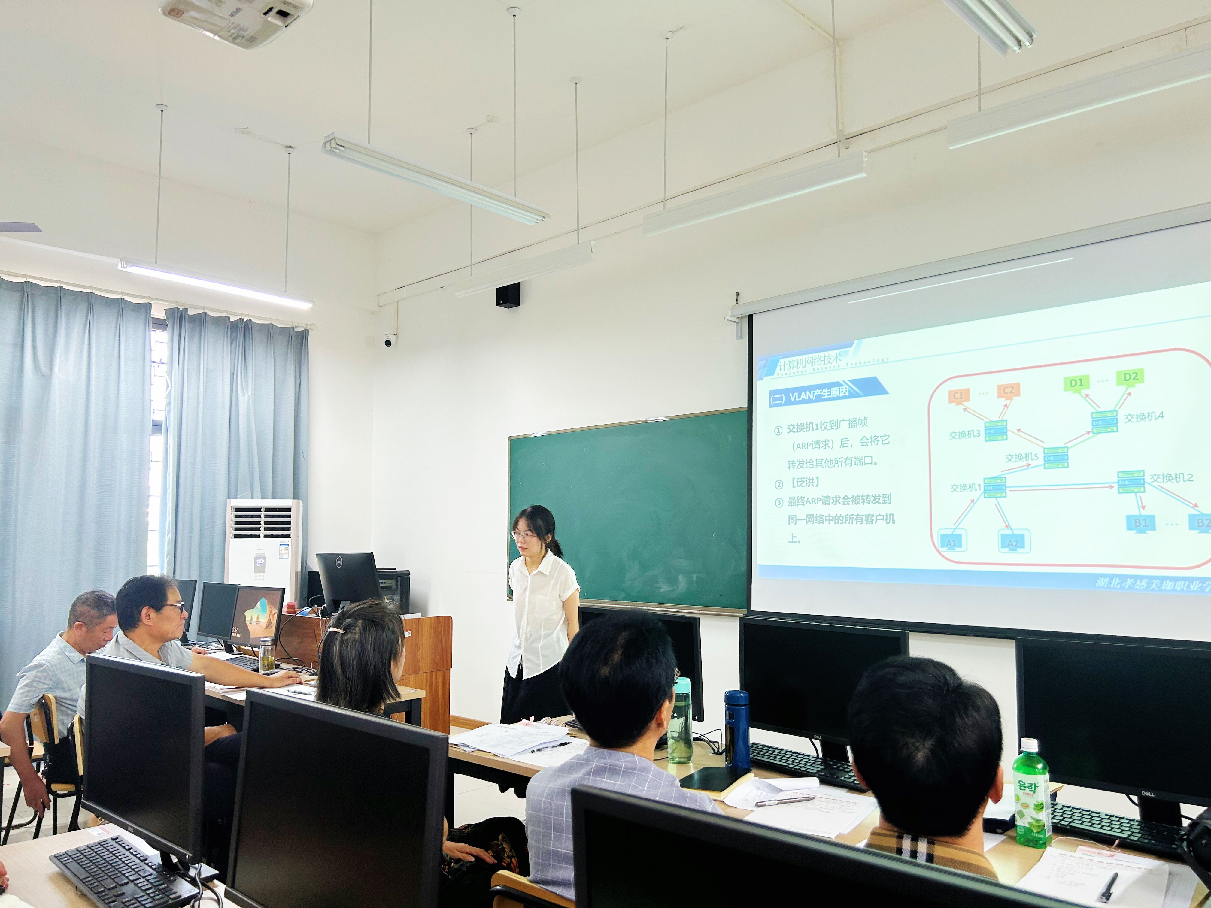 要站稳讲台必先&ldquo;闯关&rdquo; | 我校举行新进教师课堂教学能力过关考核（一）